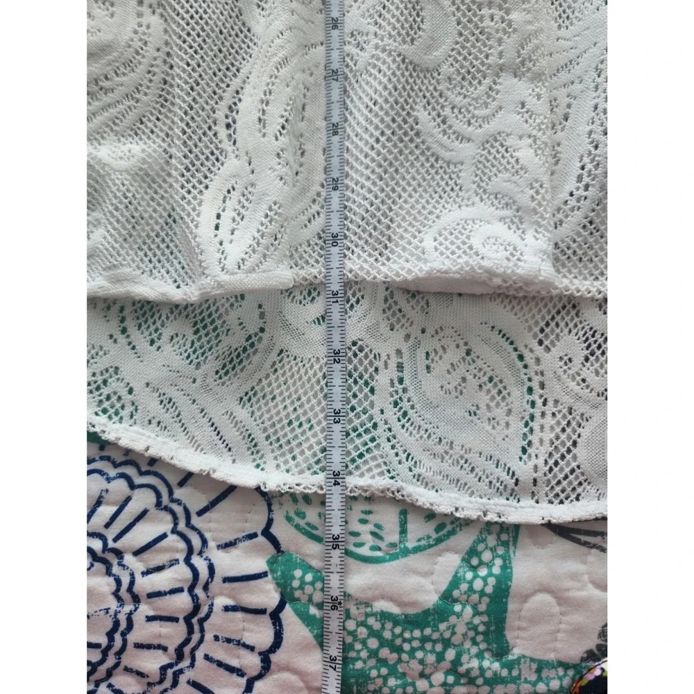 Lilly Pulitzer White Paisley Lace Swimsuit Cover Up V-Neck Cap Sleeve XS Bech